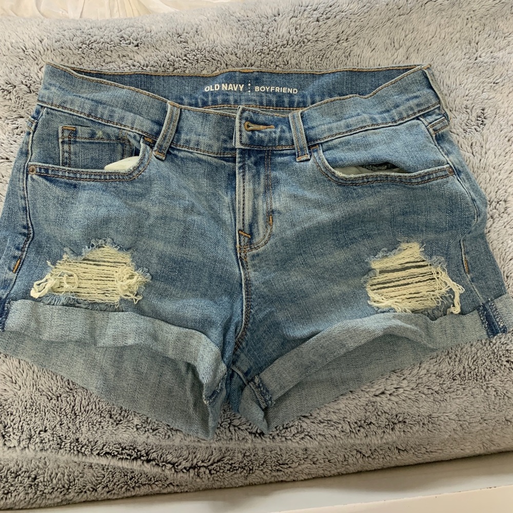 Old Navy boyfriend jean shorts size 2